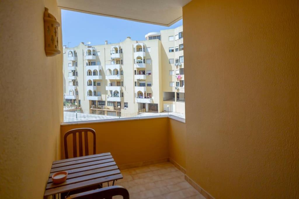Cozy Apartment Near The Beach Portimao Luaran gambar